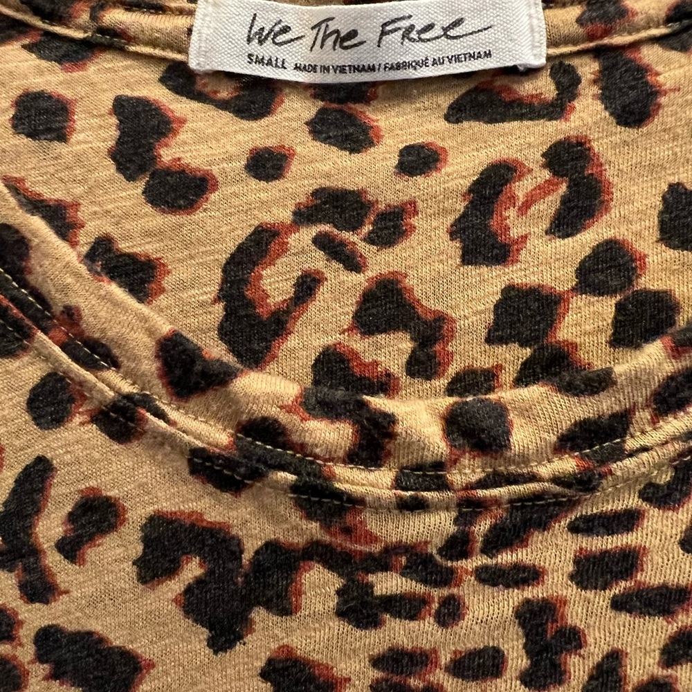 We The Free by Free People size small leopard print tee. Tee is oversized